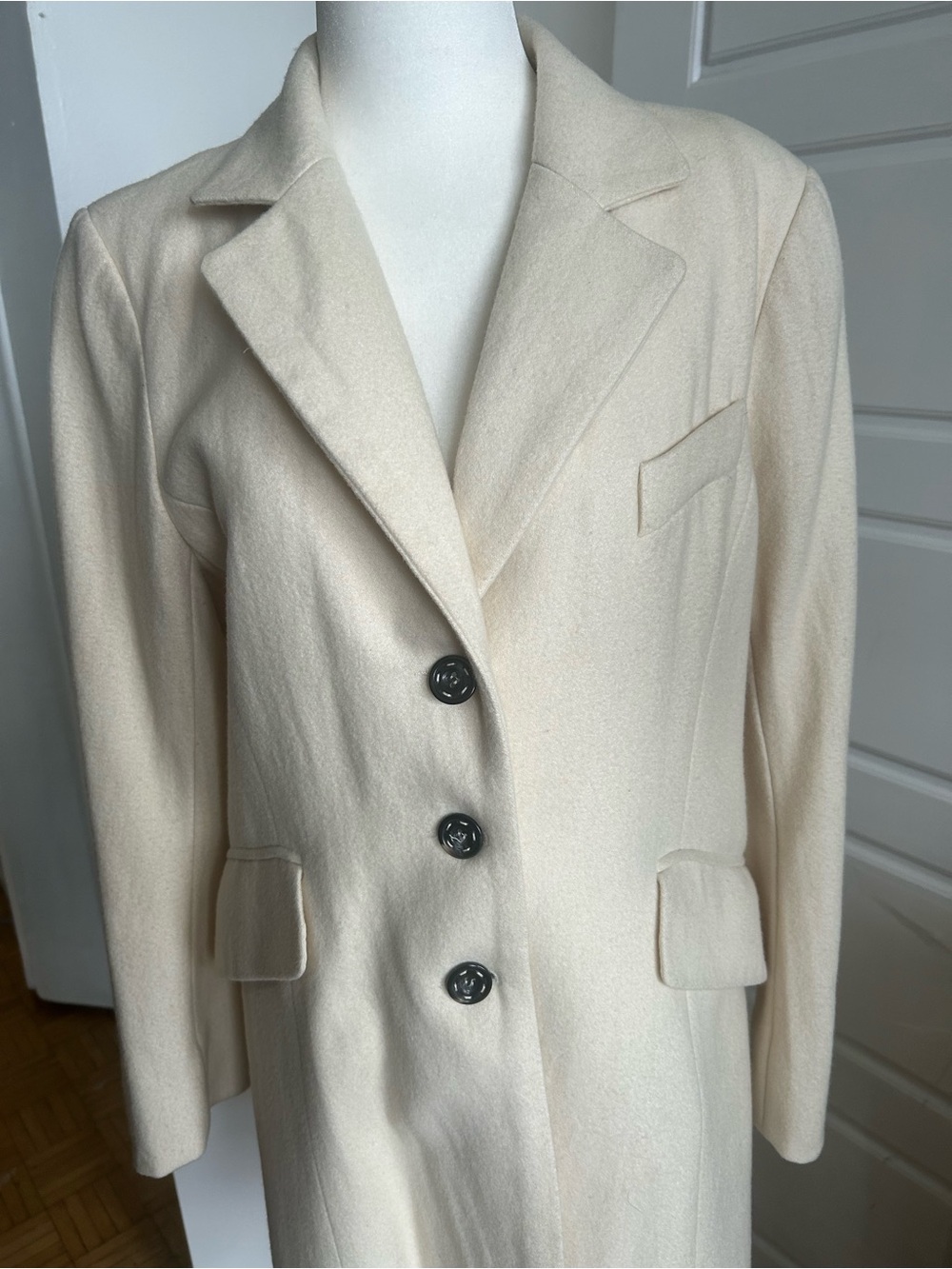 Sinequanone Ivory 80% Virgin Wool Long Tailored Coat Pleated Back